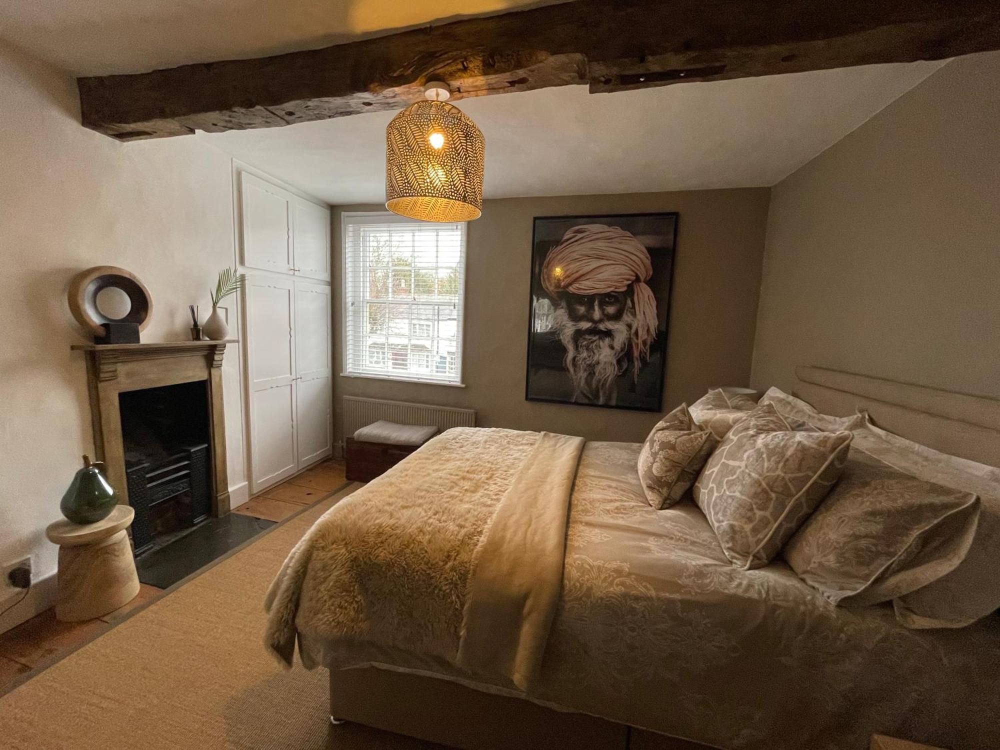 Entire Georgian Luxury Home - 3 Storey- High St Henley-In-Arden -Two Bedrooms-Sleeps 4 Exterior foto